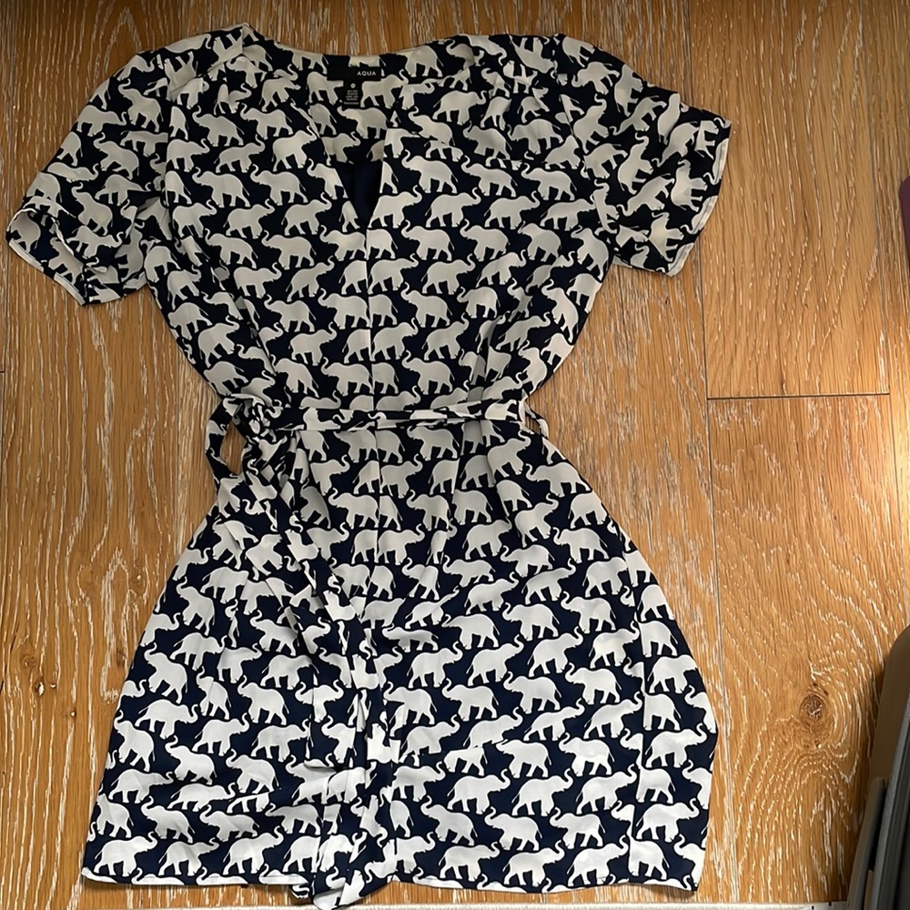 Aqua Navy and White Tie Elephant Print Short Sleeve Dress (XS)